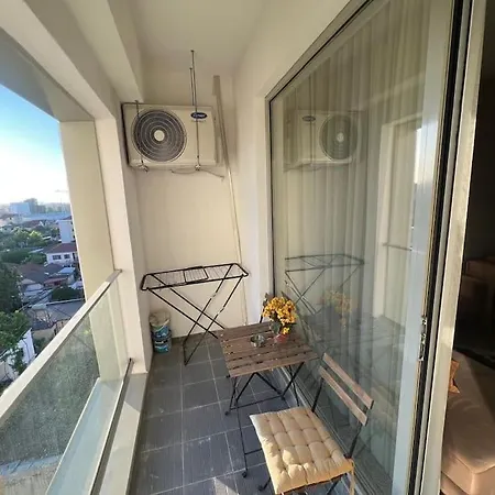 Apartment Leonard Tirana